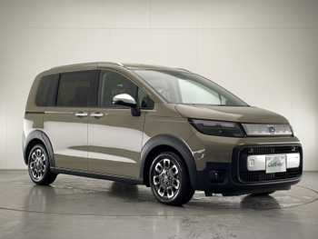 ホンダ フリード ハイブリット e:HEV クロスター 登録済み未使用車 純正9型ディスプレイ