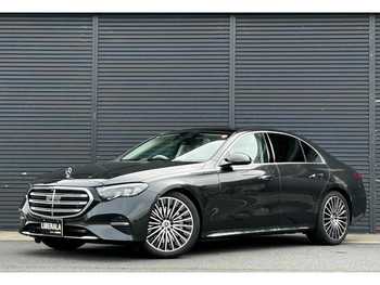メルセデス・ベンツ Ｍ・ベンツ Ｅ２００ アバンギャルド 1オ-ナ- 50台限定車 シルクベ-ジュ本革 ボ