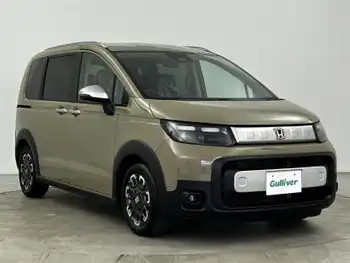 ホンダ フリード ハイブリット e:HEV クロスター