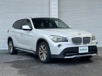 ＢＭＷ Ｘ１  HDDナビ　スマートキー　4WD　Bカメラ