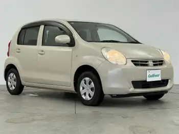 トヨタ パッソ X