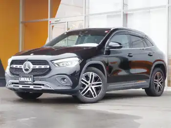 メルセデス・ベンツ ＧＬＡ２００ｄ 4マチック パノラミックルーフ　ナビパッケージ