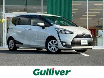 トヨタ シエンタ G 純正SDナビ　バックカメラ　横滑り防止装置