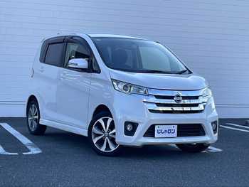 日産 デイズ ハイウェイスターG 全方位カメラ アイドリングストップ