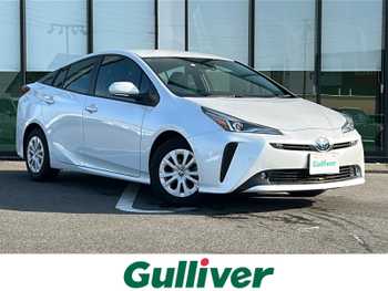 トヨタ プリウス  純正9型ナビ／バックカメラ／フルセグTV