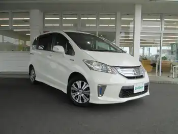 ホンダ フリード ハイブリット ジャストセレクション 純ナビ Bカメ TV 両側Pスラ HIDライト ETC