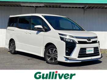 トヨタ ヴォクシー ZS モデリスタエアロ　社外11インチナビ