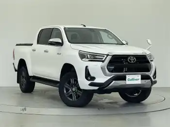 トヨタ ハイラックス Z 禁煙車　4WD　社外ナビ　バックカメラ　ETC