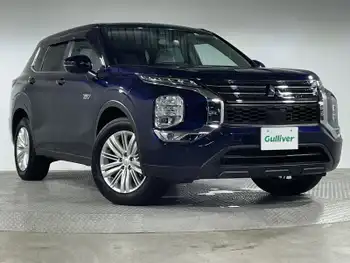 三菱 アウトランダー ＰＨＥＶ M 4WD 9型ナビ マイパイロット eアシスト