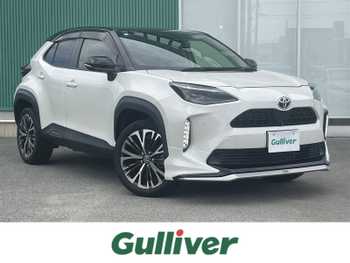 トヨタ ヤリスクロス ハイブリッド  シートヒーター　車外全方位カメラ