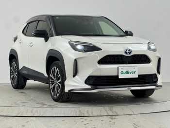 トヨタ ヤリスクロス ハイブリッド  シートヒーター　車外全方位カメラ