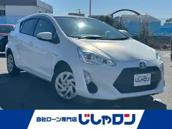 トヨタ アクア S 社外ナビ　純正ドラレコ　ETC