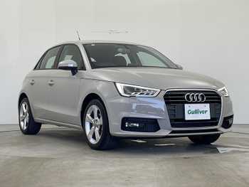 アウディ Ａ１ SB 1．0TFSI スポーツ 純正ナビ ETC ドラレコ 黒革シート