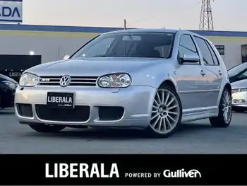 フォルクスワーゲン ゴルフ R32