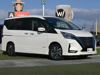 日産 セレナ e－パワー ハイウェイスター V