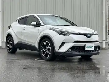 トヨタ Ｃ－ＨＲ G 9型ナビ フルセグTV カメラ シートヒーター