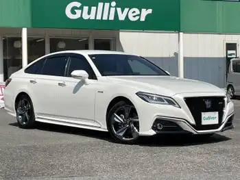 トヨタ クラウン ハイブリッド RS 黒革シート ナビ セーフティーセンス