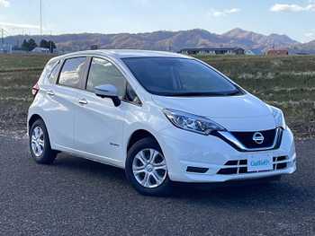 日産 ノート e－パワー B FOUR 衝突軽減 TV BT ドラレコ 全方位カメラ