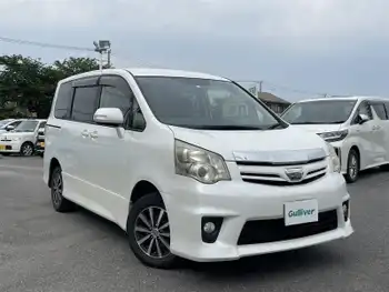 トヨタ ノア Si