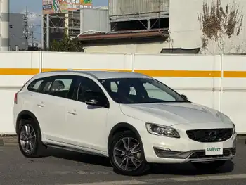 ボルボ Ｖ６０ クロスカントリーT5AWD　SE 禁煙AWDナビBカメラETC黒革ドラレコ