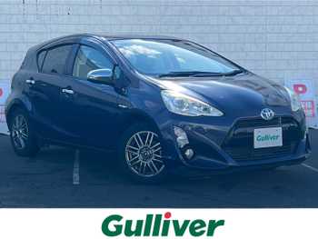 トヨタ アクア G ブラックソフトレザーセレ