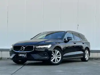 ボルボ Ｖ６０ T5 モメンタム ナビ Bカメラ 衝突軽減 BSM 自動駐車