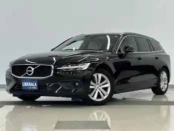 ボルボ Ｖ６０ T5 モメンタム 純正SENSUSナビ　Rカメラ　Bluetooth　