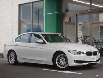 ＢＭＷ ３２０ｉ ラグジュアリー