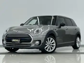 ＭＩＮＩ ミニ クラブマン クーパー 純正ナビ Rカメラ　アンビエントライト　