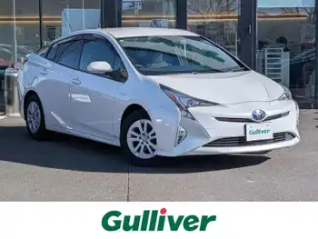 トヨタ プリウス S 純正ナビ/フルセグ/Bカメラ/衝突軽減