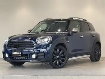 ＭＩＮＩ ミニ クロスオーバー クーパー D ブラックピンスポーク18インチAW　ACC