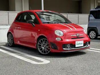 アバルト ６９５ トリブート フェラーリ 世界限定1696台