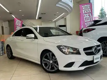 メルセデス・ベンツ ＣＬＡ１８０  禁煙 ナビ Bカメ 黒半革 自動追従 ETC