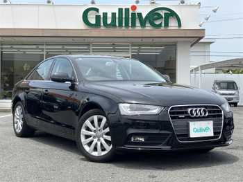 アウディ Ａ４ 2．0 TFSI クワトロ スマートキー 黒革シート 純正ナビ