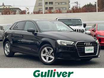 アウディ Ａ３ SB 30TFSI アシスタンスP　コンビニエンスP　ナビP