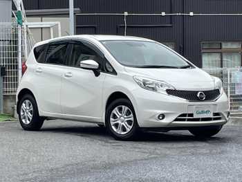 日産 ノート X FOUR Vセレ +セーフ 4WD　純正オーディオ　ETC　ドラレコ