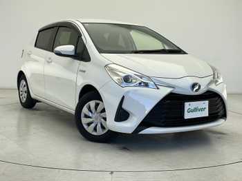 トヨタ ヴィッツ ハイブリッド F 純正ナビ　Bカメラ　ETC　ドラレコ