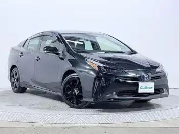 トヨタ プリウス S ツーリングセレ ブラックED