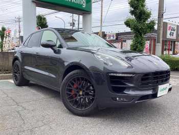 ポルシェ マカン GTS パドルシフト　クルコン　パワーバックドア