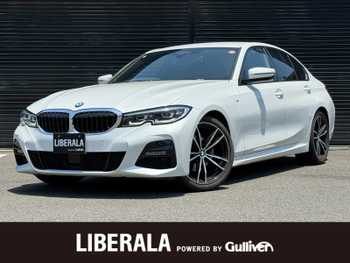 ＢＭＷ ３２０ｉ Mスポーツ 本革 電動リア BSM 純正ナビ Bカメ ACC LKA