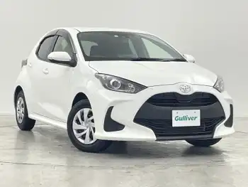 トヨタ ヤリス X 純正ディスプレイオーディオ ステリモ 禁煙