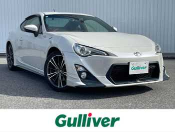 トヨタ ８６ GT TRDエアロ TRDマフラー TOM`Sテールライト