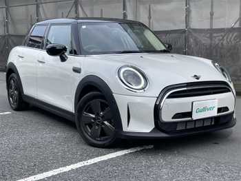ＭＩＮＩ ＢＭＷ ミニ クーパー D クラシックトリム 禁煙車 前後ドラレコ レーダークルーズ