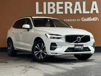 ボルボ ボルボ ＸＣ６０ B5 AWD モーメンタム