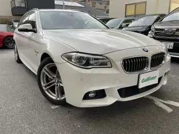 ＢＭＷ ５２３ｄ ツーリング Mスポーツ ハイライン