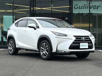 レクサス ＮＸ 300h バージョンL 純正ナビ　ETC　三眼フルLED　Bluetooth