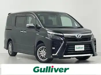 トヨタ ヴォクシー ハイブリッド ZS 煌Ⅱ トヨタセーフティーセンス　純正ナビ　ETC
