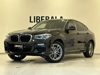 ＢＭＷ Ｘ４ xDrive 30i Mスポーツ 1オナ 純ナビ 360°カメラ 茶革 エアシート