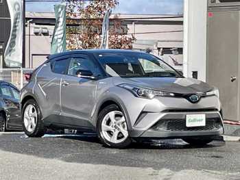 トヨタ Ｃ－ＨＲ S ハイブリット　社外ナビ　クルコン