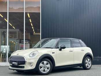ＭＩＮＩ ＢＭＷ ミニ クーパー 黒革 シートH コンフォートA 純ナビ Bカメ